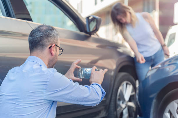 Professional Commercial Auto Insurance technician working in White Oak, PA